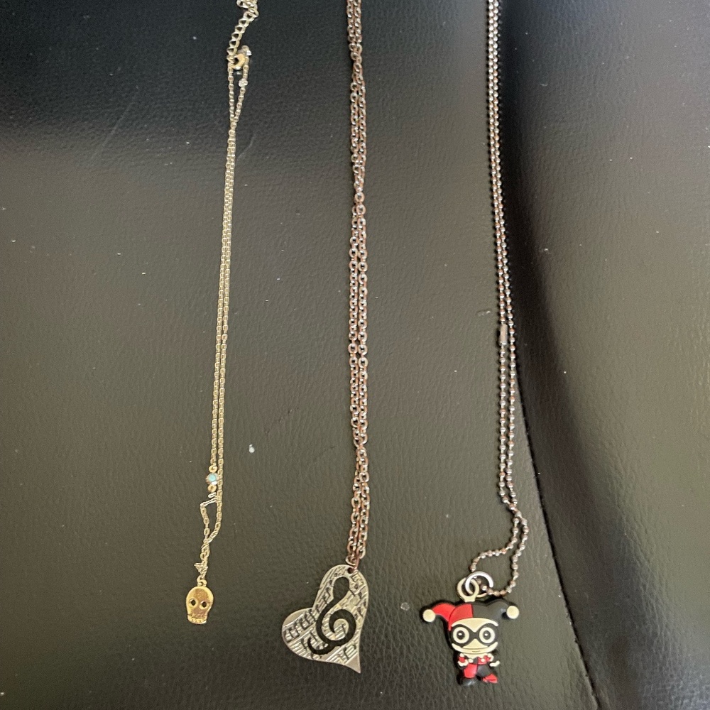 Hot Topic necklaces